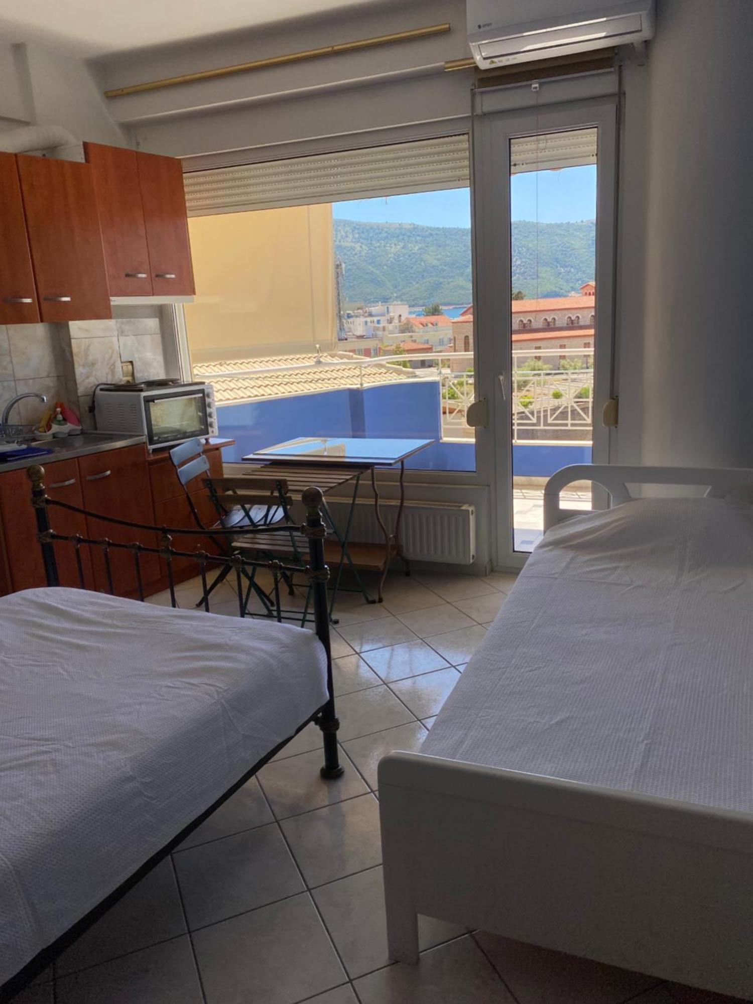Maria'S Roomstudios Apartments Flats To Let Seaside Heart City Chantzara Spyropoulos Igoumenitsa Ngoại thất bức ảnh